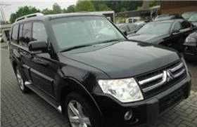 Продавам Mitsubishi Pajero  3.2Di-D  на части 2008 г.
