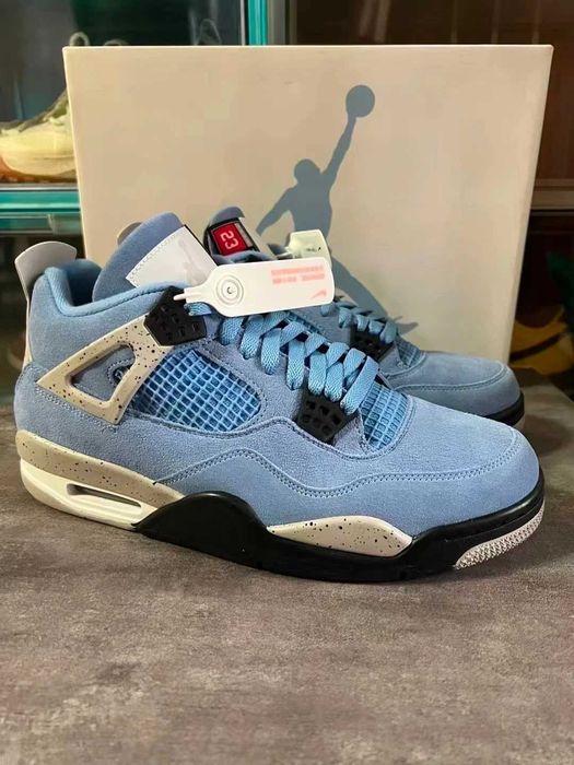 % 5LEI LIVRARE % Nike Air Jordan 4 University Blue Editie Limitata