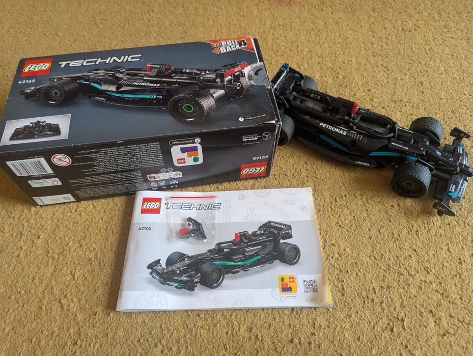 Lego Technic 42165 Mercedes AMG F1 W14 Pull Back