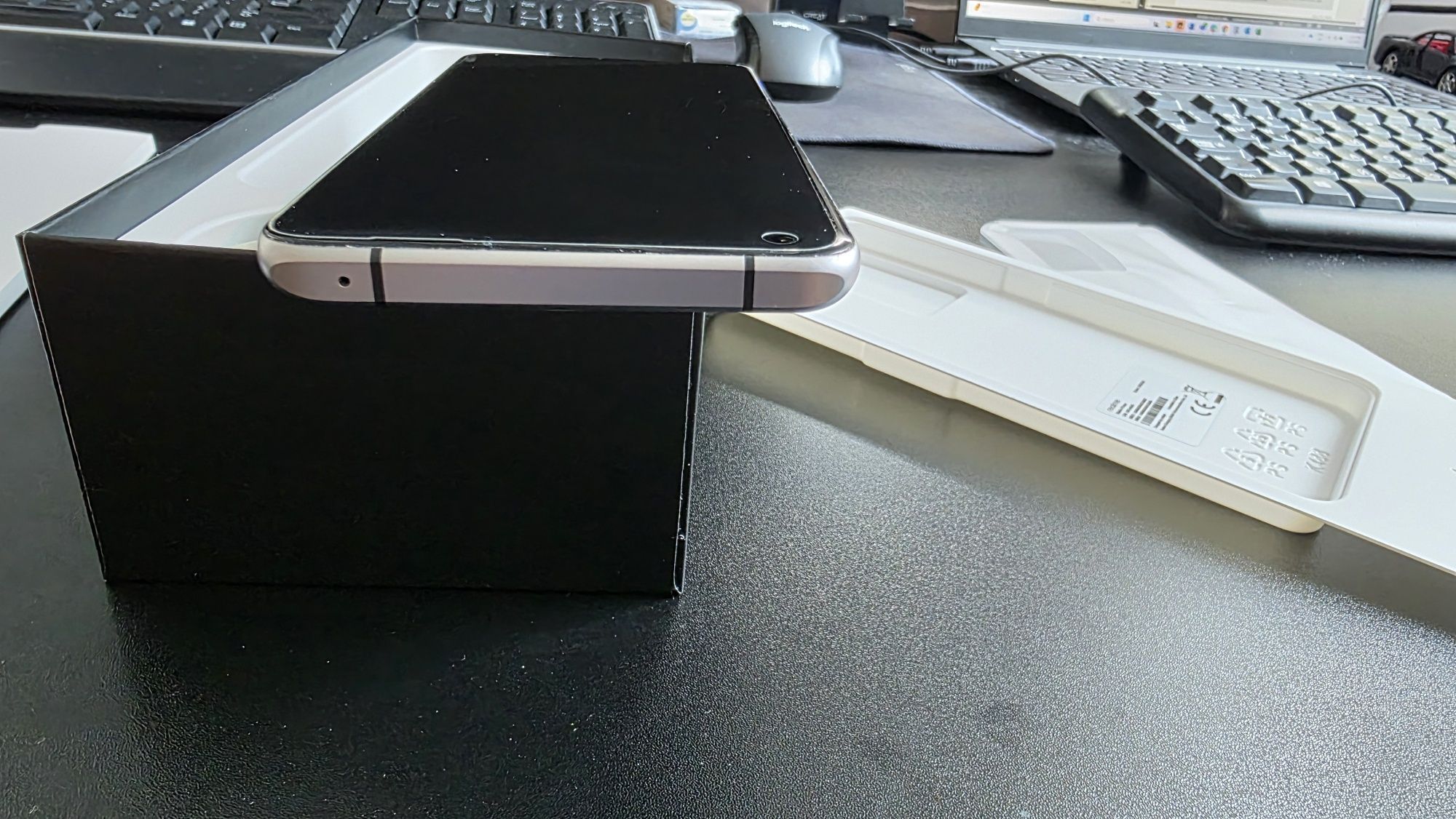 Продавам смартфон Realme GT2 Pro 256 GB