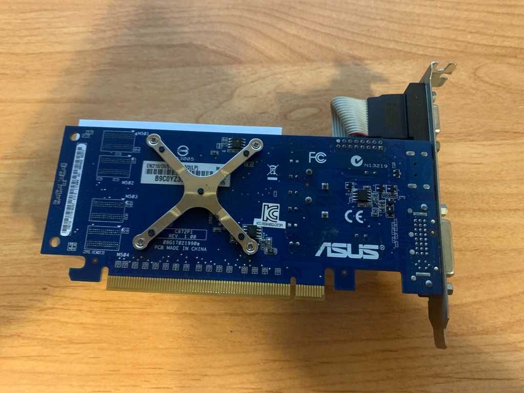 Видео Карта Asus GeForce 210 EN210 512MB DDR3 64-bit