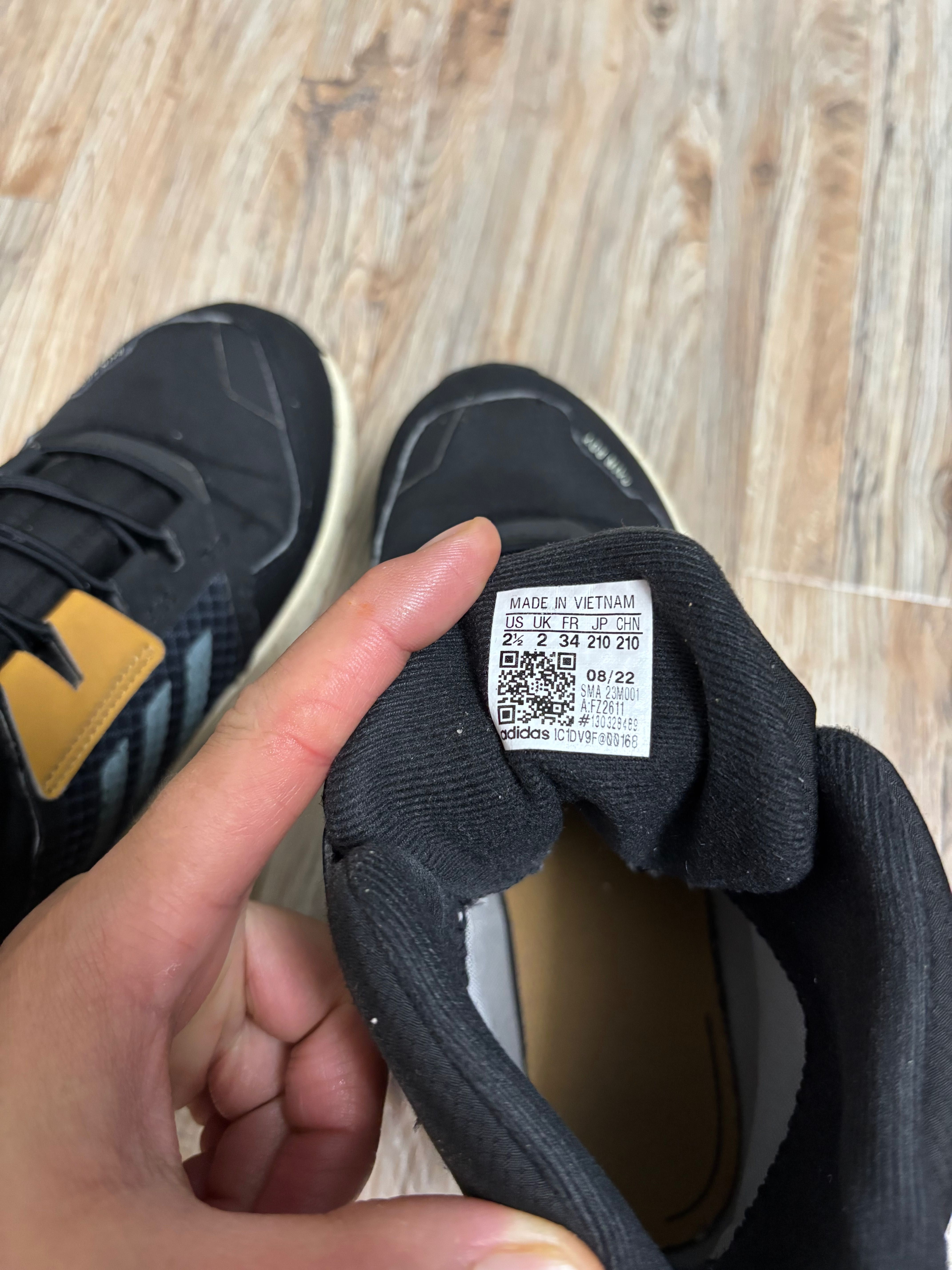 Апрески за Момче Adidas N- 34 Като нови