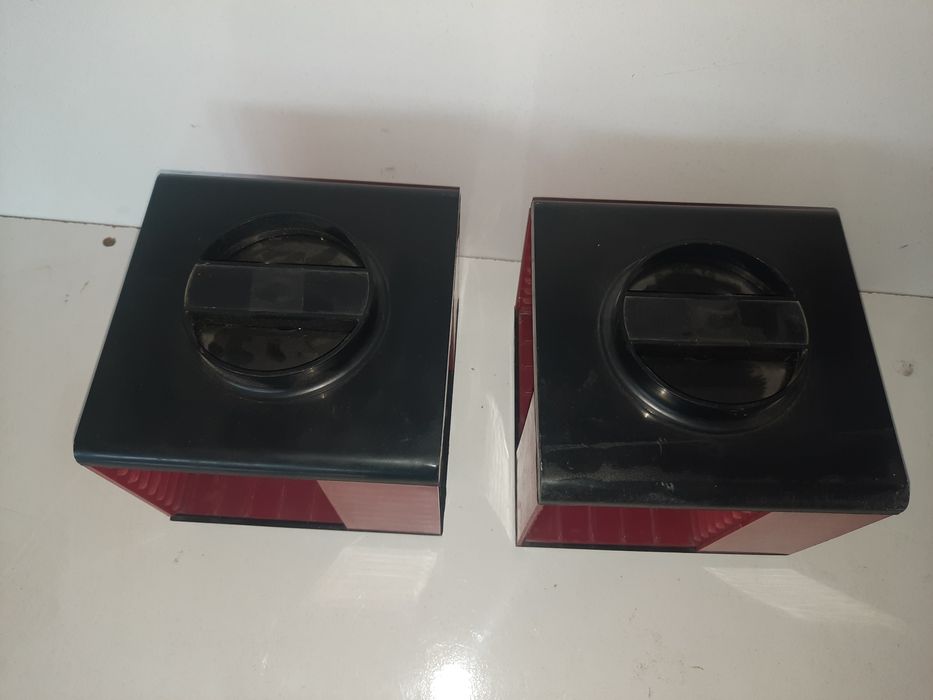 Ретро фонотека или касетник за аудиокасети