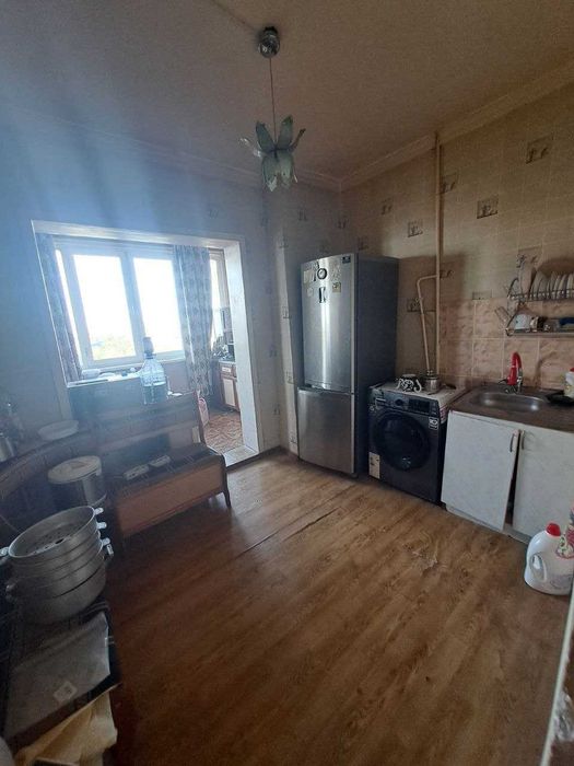 Продается квартира.Юнусабад 14 3\5\5 САЙРАМ