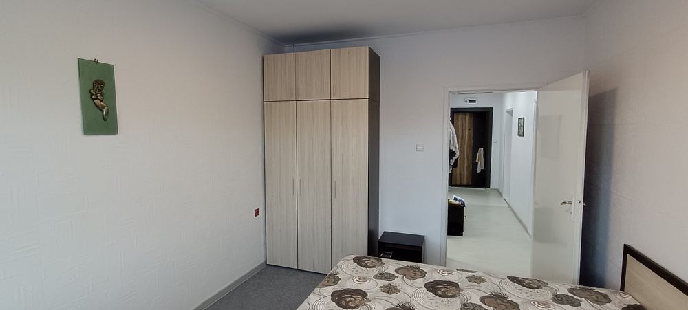 Дава се под наем Тристаен апартамент в Шумен, Боян Българанов 1 - 68 кв.м за 331.5 € - Снимка #1