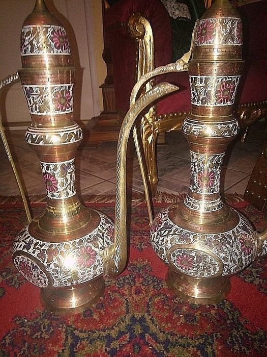 Set carafe din bronz ,piese deosebite decor