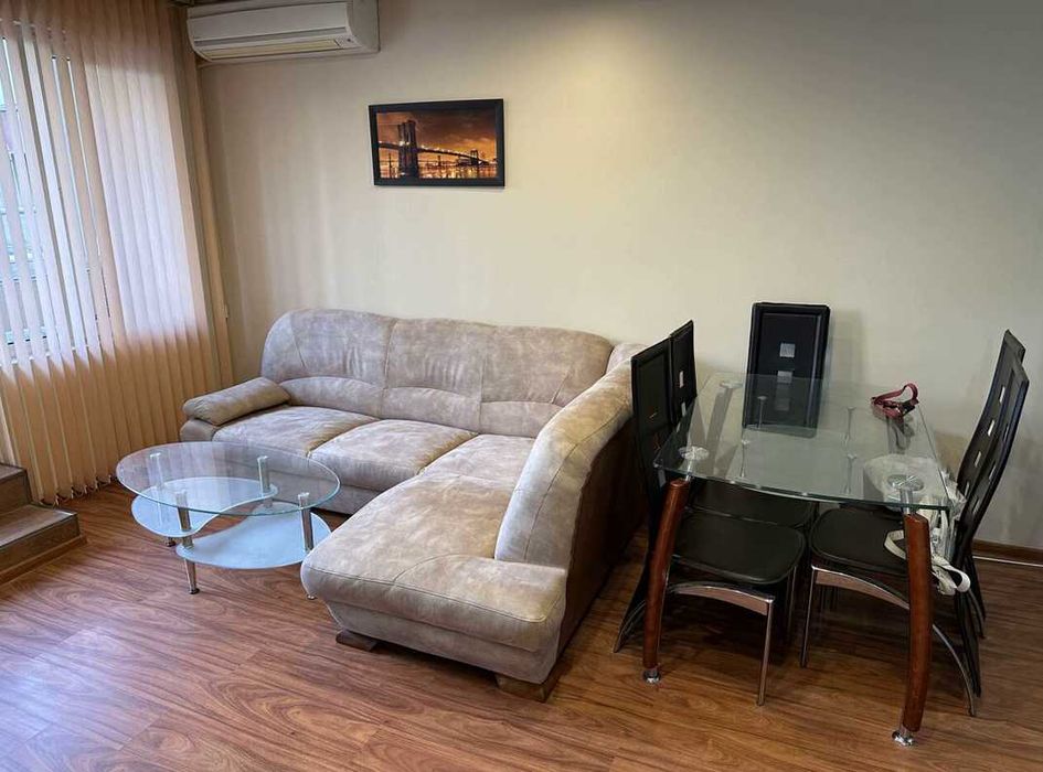 Дава се под наем Тристаен апартамент в Пловдив, Кючук Париж - 76 кв.м за 350 € - Снимка #1