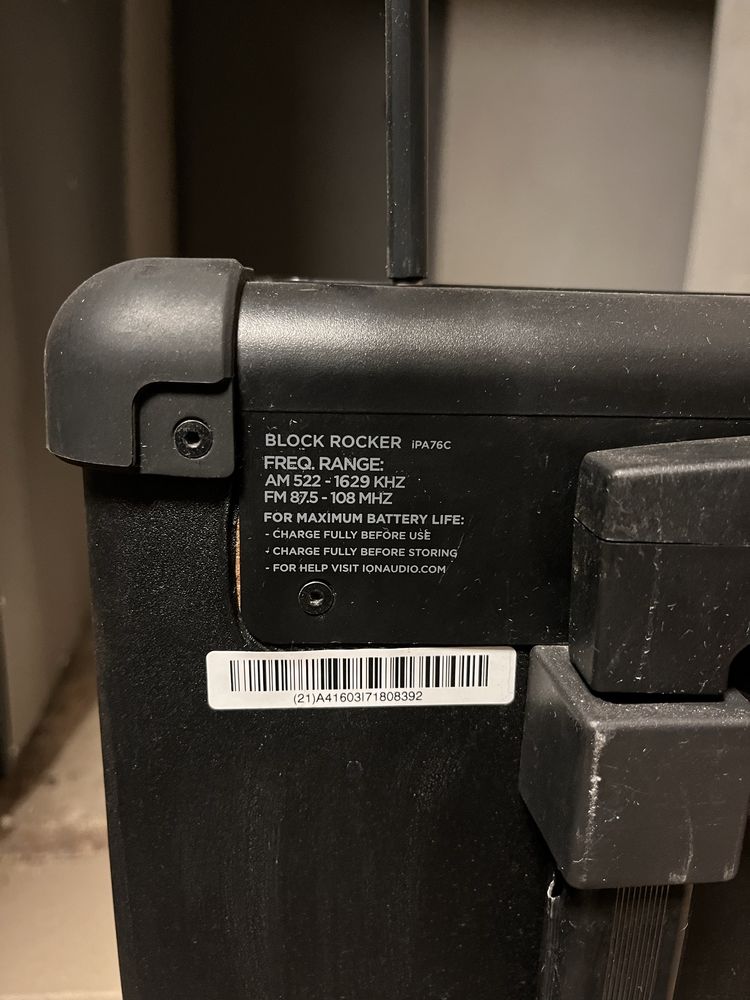 Портативна колона ION Block Rocker