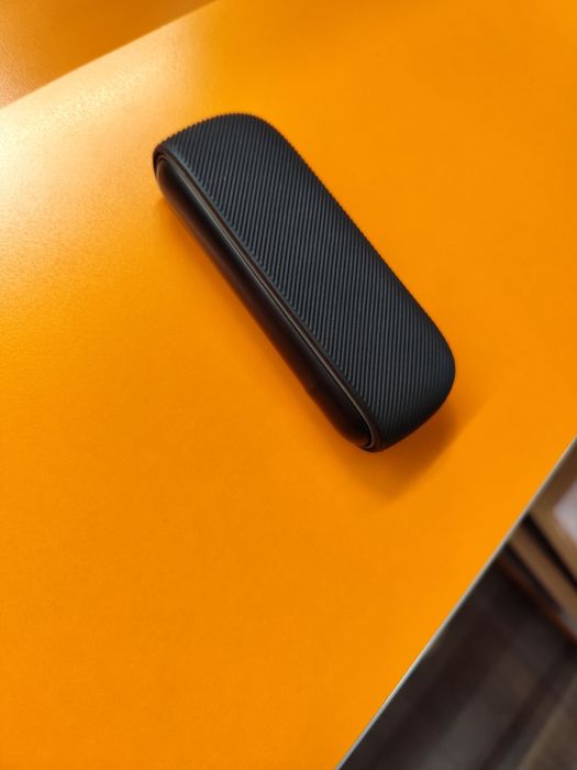 Vând Iqos Iluma stare impecabilă