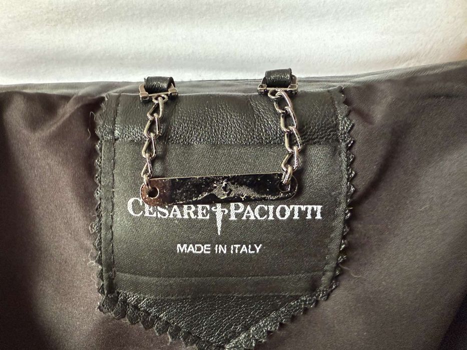 Кожено яке Cesare Paciotti