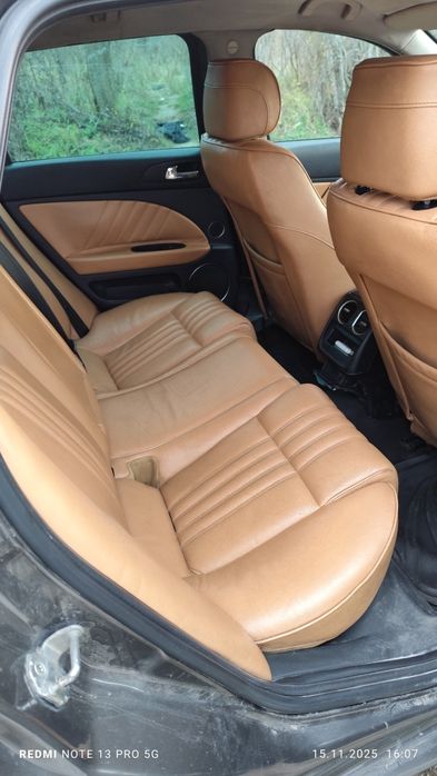 Vând sau schimb Alfa Romeo 159