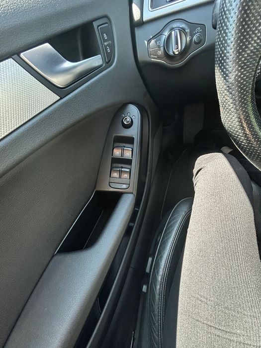 Audi a4 b8 allroad quattro 2.0 tdi 170 cp 2010 euro 5
