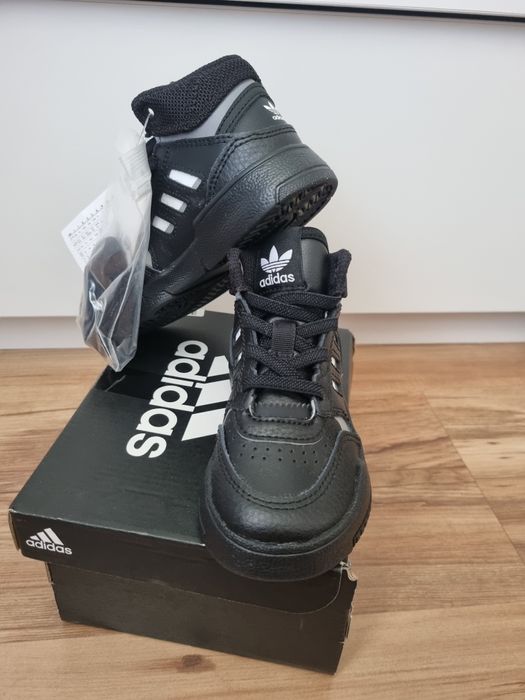 Ghete noi Adidas Originals copii