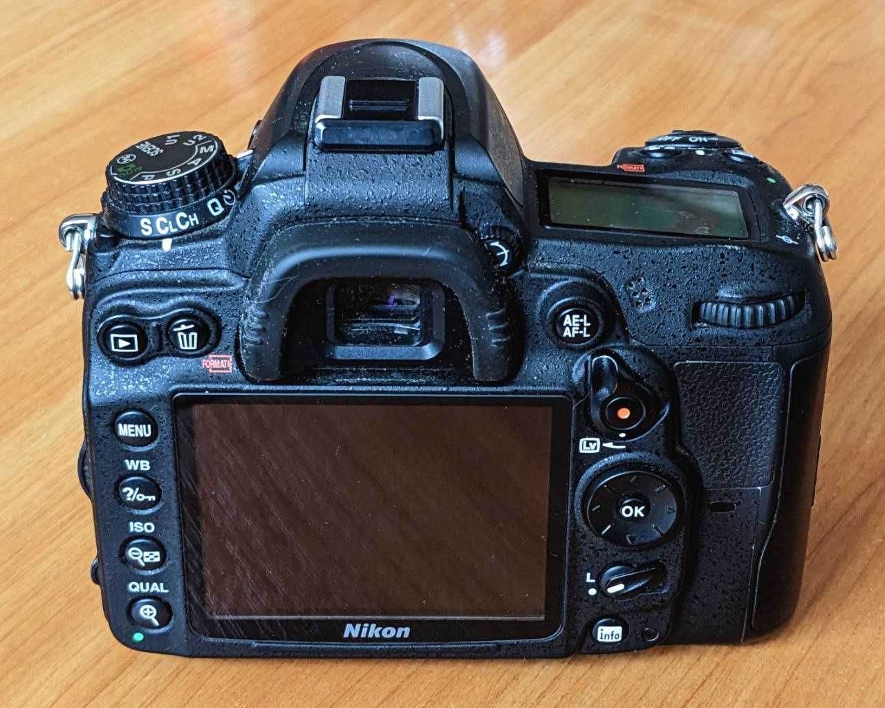 Nikon D7000 Body