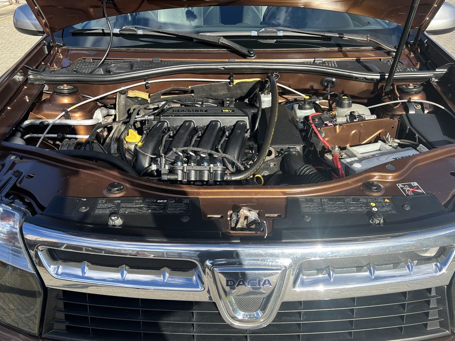 Vând Dacia Duster Pachet Pack-Look