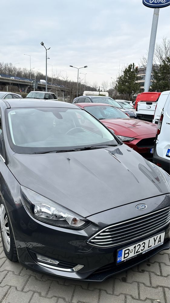 Ford Focus Titanium 1.5 EcoBoost, 150CP, cutie automata, 56.000 km