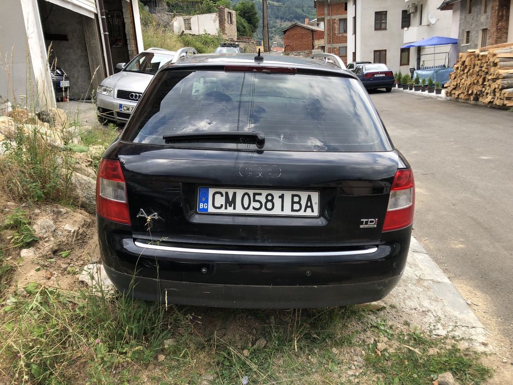 Audi A4 B6 2.5 180к.с. на части