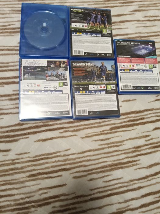 Vând fifa 18,20,21,22,23,