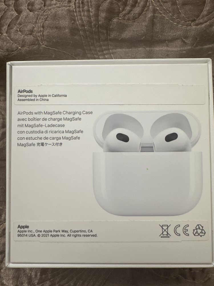 AirPods 3, MagSafe