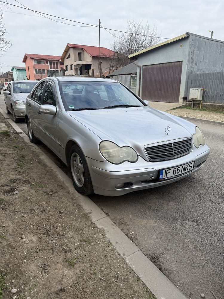 Vand Mercedes Benz C class 2.2 2001