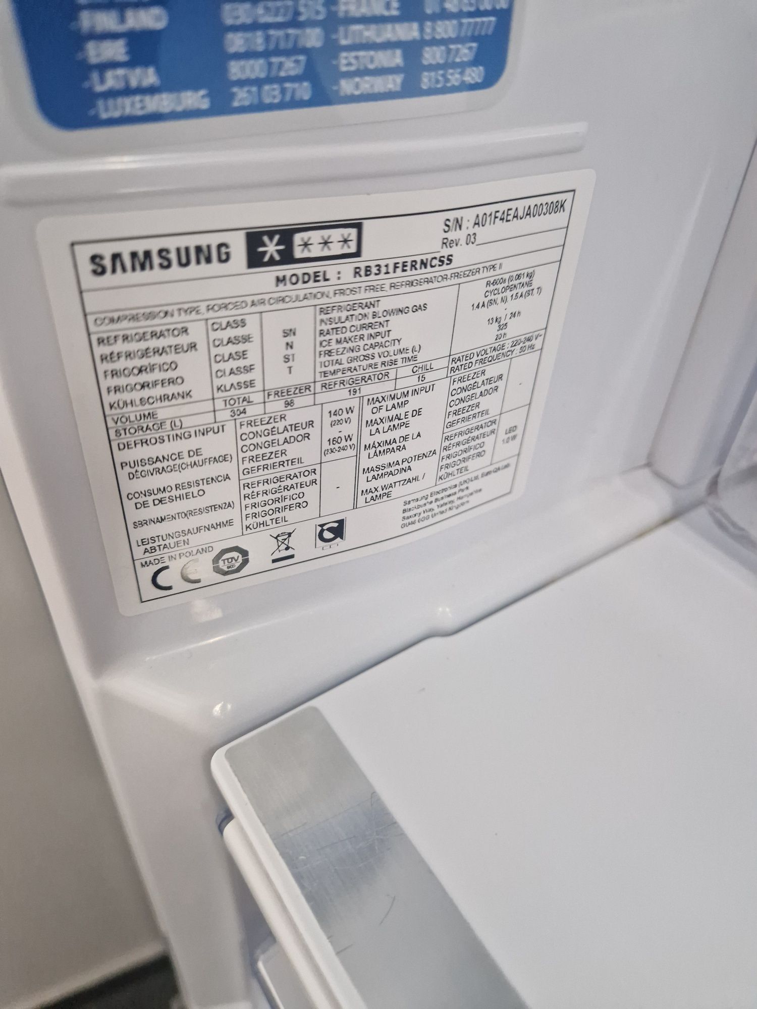 Хладилник с фризер Samsung A++ No Frost
