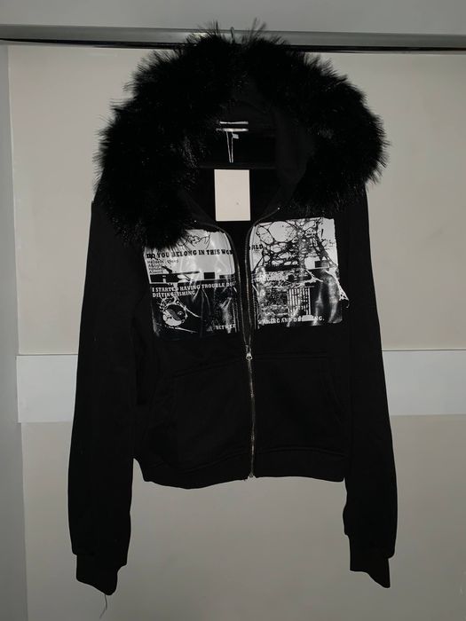 черная зипка с мехом