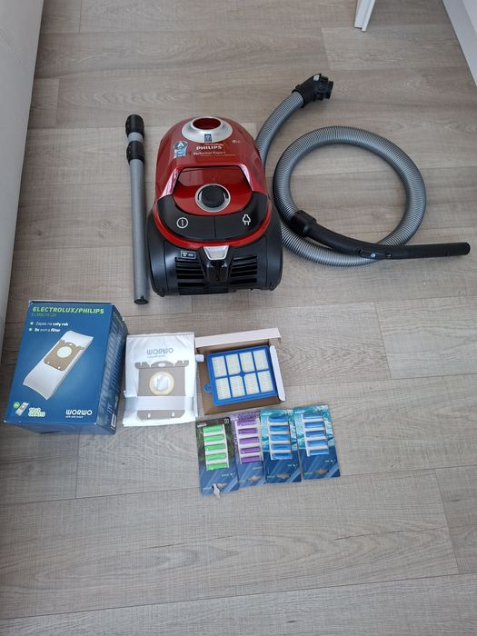 Aspirator cu sac Philips