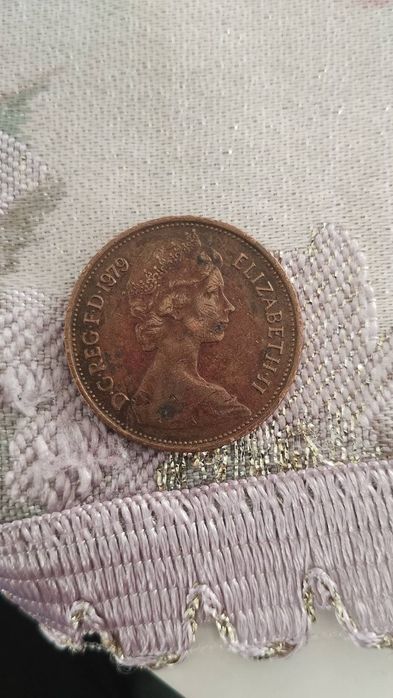 , Монети  Elizabeth ||