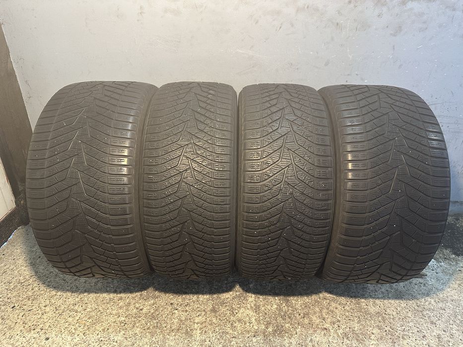 Гуми 315/35/21 и 275/40/21 YOKOHAMA Blue Earth Winter