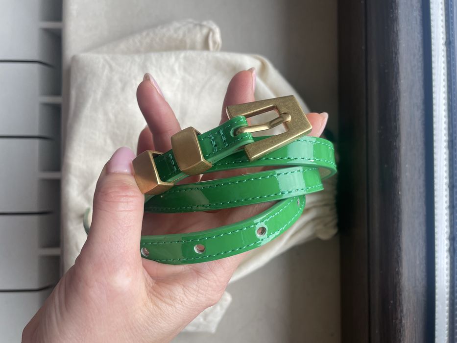 Колан By Far със златна катарама