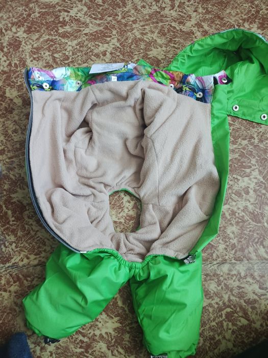 Продам новый комбез для собак