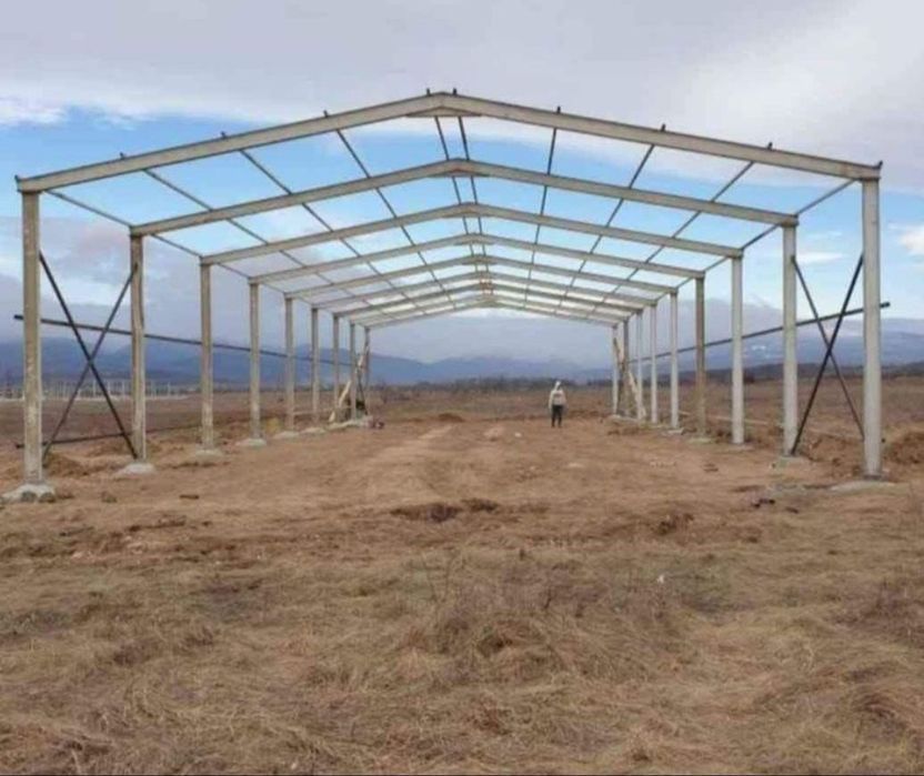 Hala pe structura metalica 
Pe stoc 
12x18x5.
10x20x4
11,5x15x4
17x30x