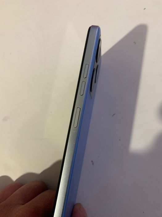 TECNO SPARK 10C в хорошем состоянии