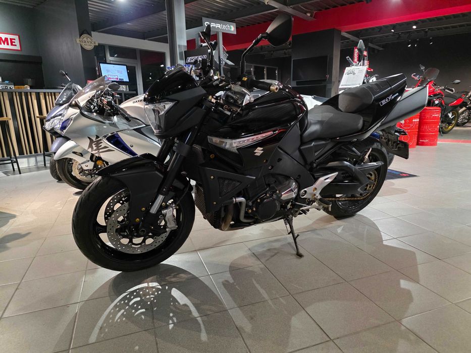 Suzuki B-King 2010 10.000km Garantie 1 an