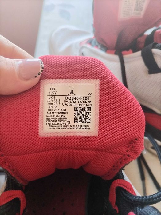 Маратонки на Jordan Nike