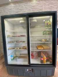 Холодильник Витринный ariada