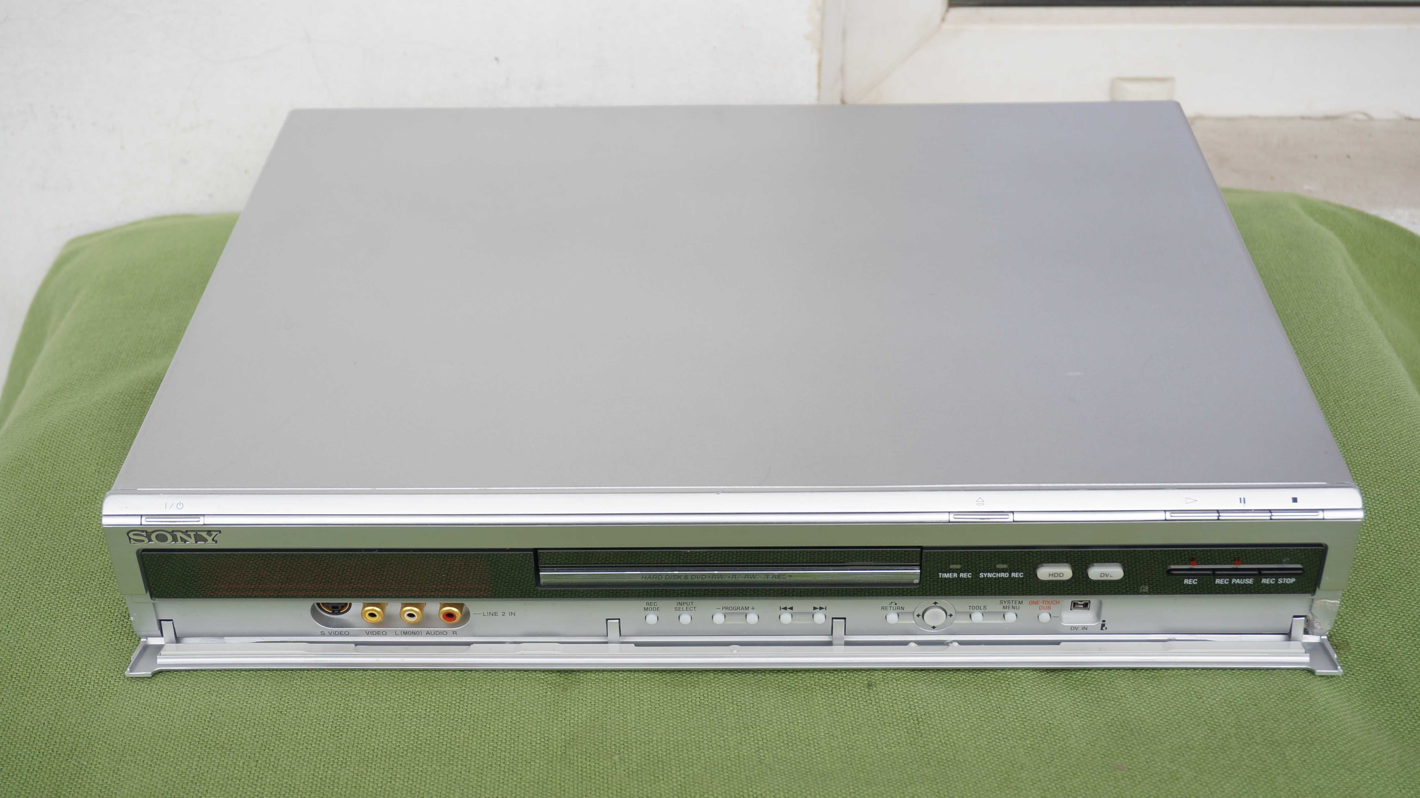 DVD recorder combo cu HDD Sony RDR-HX1010