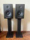 boxe/monitoare de studio M-Audio Bx8a Deluxe + standuri B&W FS-600 S3