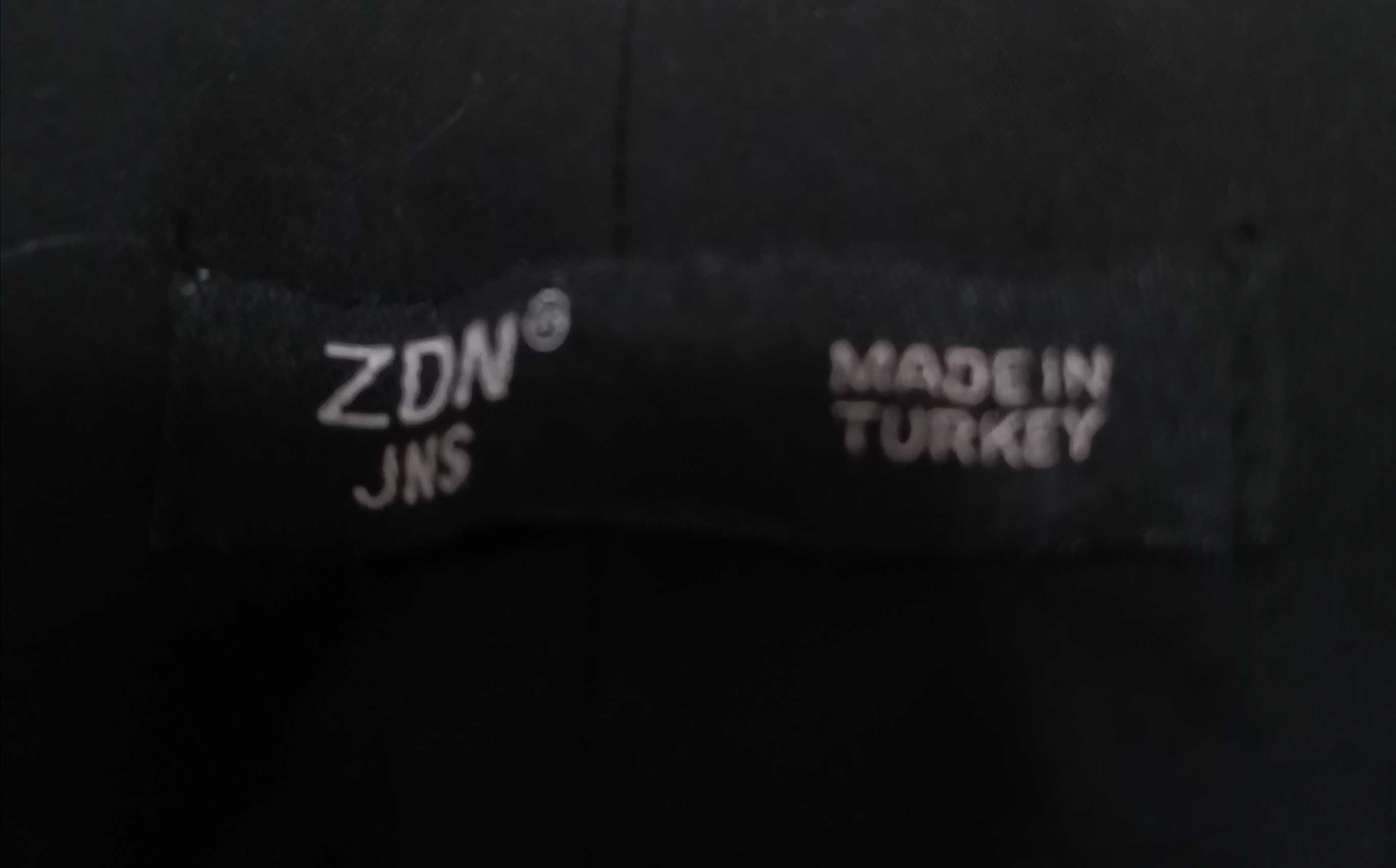 Дамски черен панталон ZDN denim