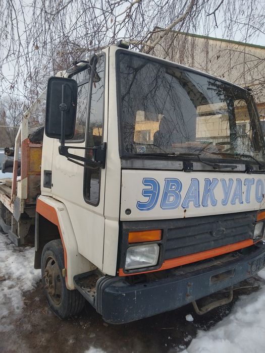 Эвакуатор FORD CARGO 1992 г.в.