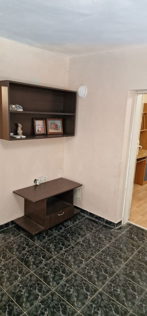 Продава се Етаж от къща в Стара Загора, Казански - 60 кв.м за 1167 €/кв.м - Снимка #1
