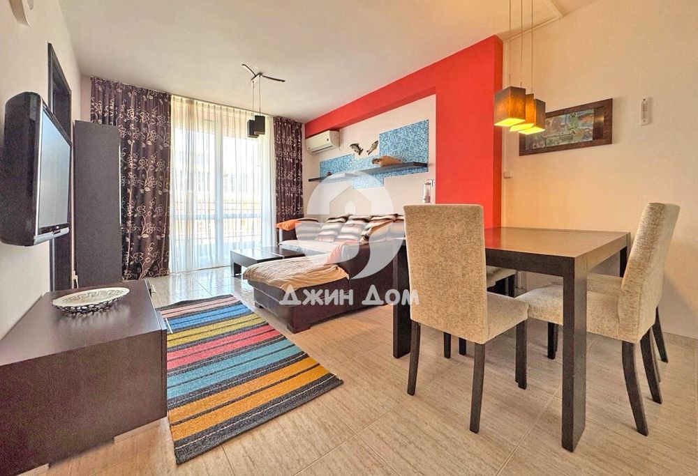 Продава се Двустаен апартамент в к.к. Слънчев бряг - 65 кв.м за 1208 €/кв.м - Снимка #1