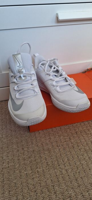 Nike Vapor lite нови оригинални маратонки UK5.5/38.5-39-25см