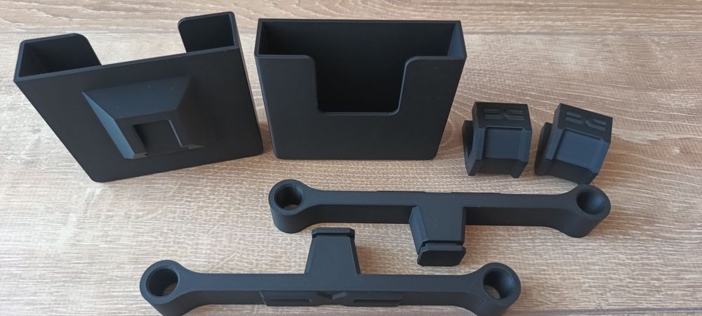 Set prinderi tetiera+suporti telefon+carlige youclip Dacia, 3dprint