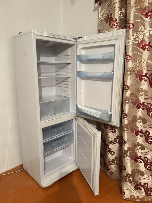 Холодильник сатылады