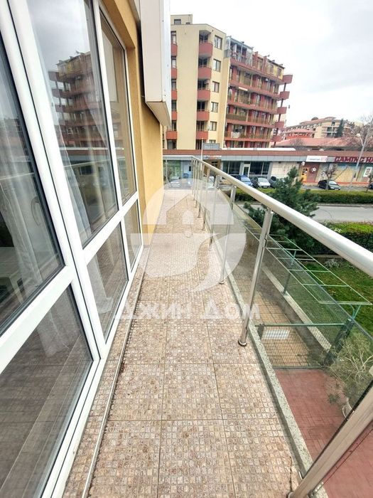 Продава се Двустаен апартамент в к.к. Слънчев бряг - 76 кв.м за 737 €/кв.м - Снимка #8