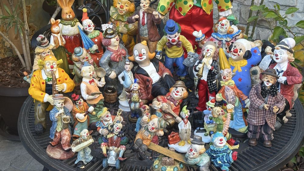 Vând colectie Clovni