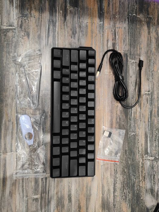 Tastatura Wireless MonsGeek FUN60 Ultra Magnetica 8k TMR NOUA Garantie