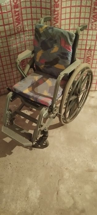Инвалидная коляска