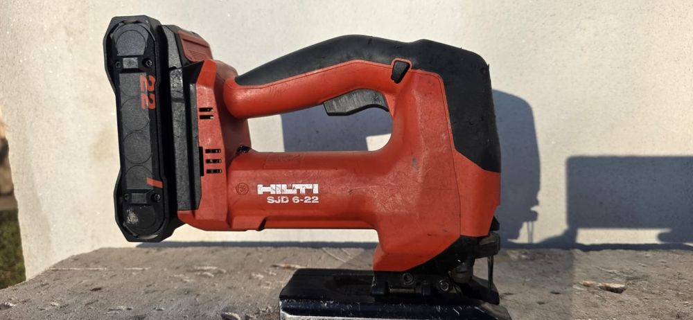 Fierăstrău pendular hilti sjd 6 22 nuron + baterie 4 amperi